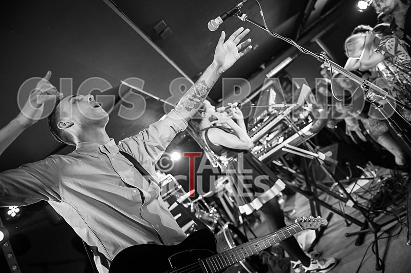 The Skints-5 - THE SKINTS