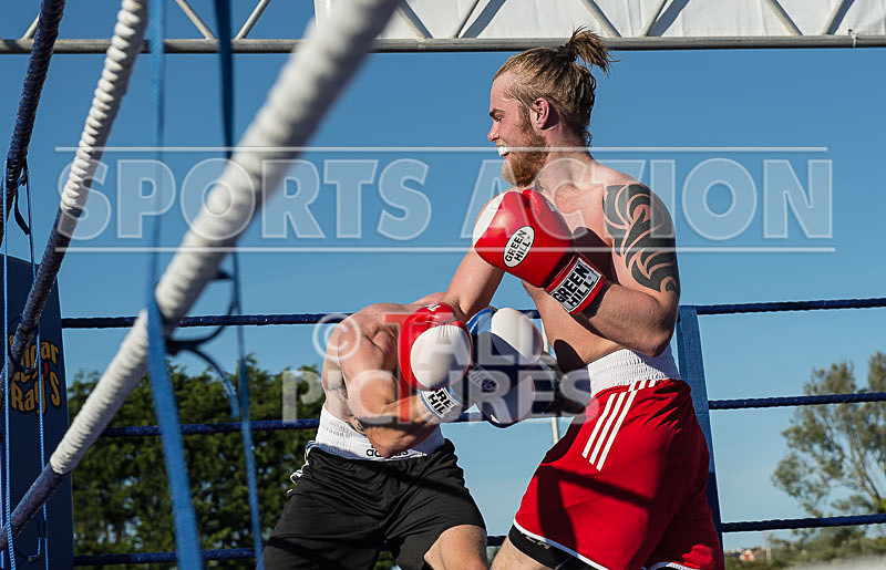 Open Air Boxing_2015_Bout-2-28 - BOUT-2