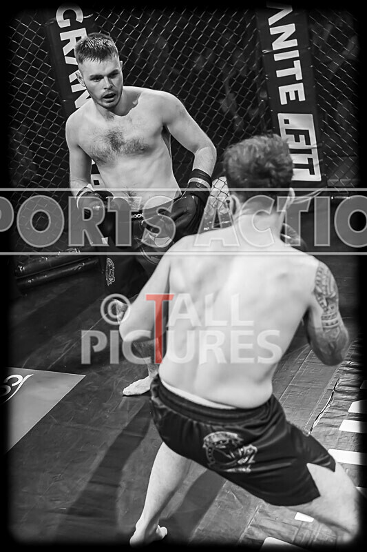 BOUT- 1 - Joe Wilson v Jake Fletcher-17 - BOUT: 1 - Joe Wilson v Jake Fletcher