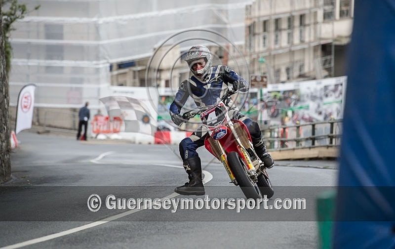 Hill Climb_07-09-2013_BIKE-54 - BIKES_07-09-2013