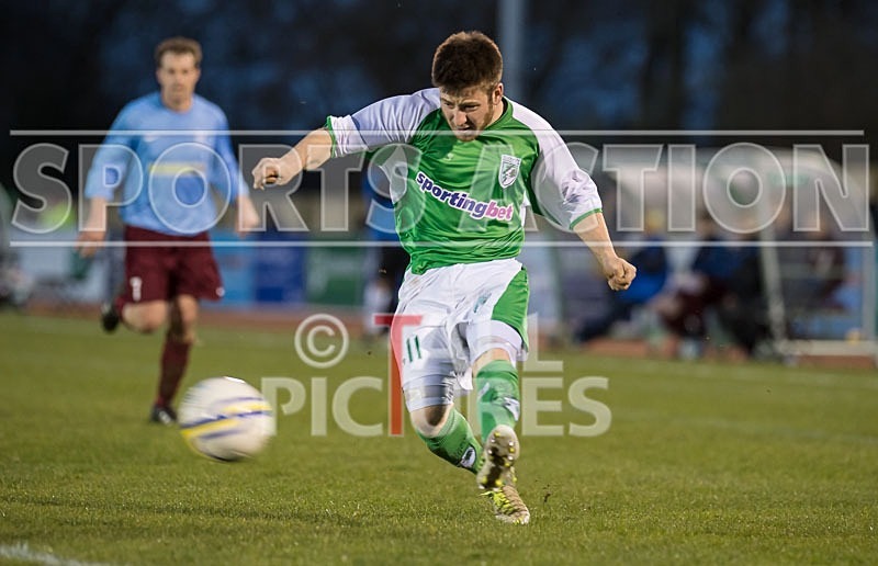 Guernsey FC v Horley Town-26 - GUERNSEY FC v HORLEY TOWN