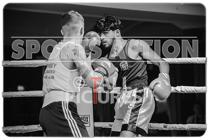 BOUT- 6 - Emile Prevel v Moin Khan-43 - BOUT: 6 - Emile Prevel v Moin Khan