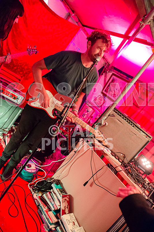 Hot Plastic-26 - HOT PLASTIC