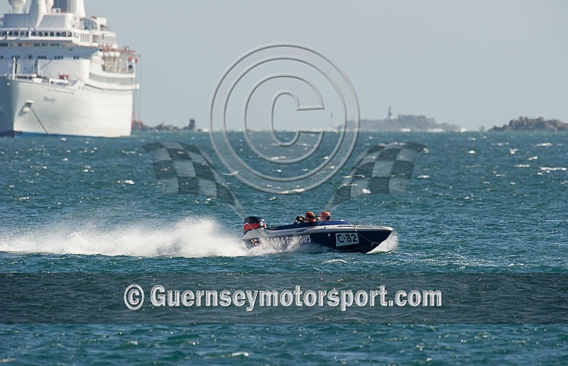 Powerboat Race_25-08-2013-8 - RACE-11 NORTH BEACH