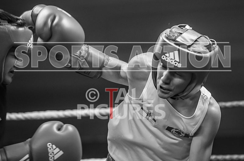 Bout - 1_Charlie Driscoll v Zak Nabi-20 - Bout - 1_Charlie Driscoll v Zak Nabi