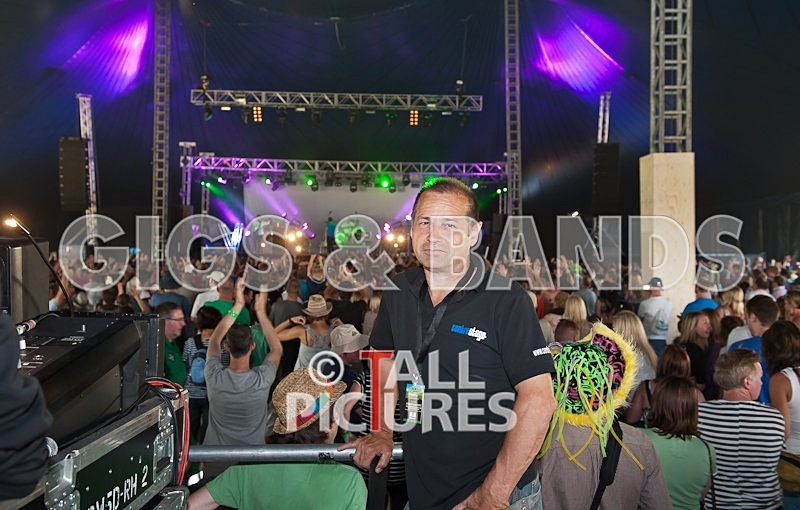 Guernsey Festival Scene-65 - THE GUERNSEY FESTIVAL ATMOSPHERE AND SCENE