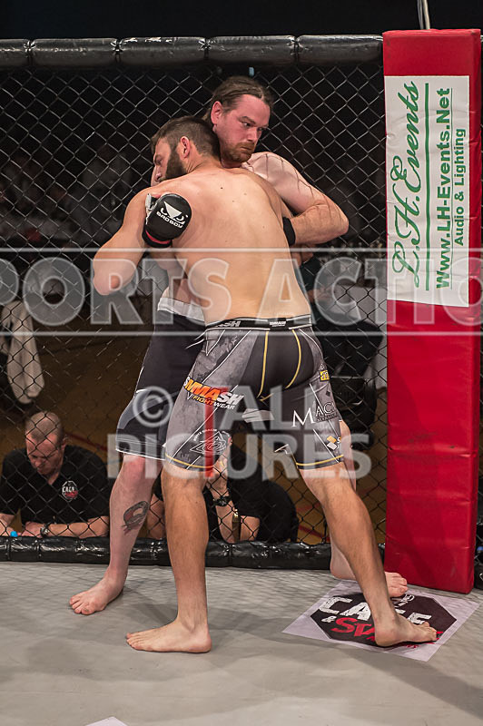 Chris Martin v Luke Riley-13 - BOUT 13