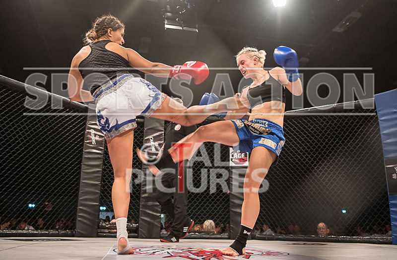 Hannah Jacques v Katherine Paes-8 - BOUT-5 Hannah Jacques v Katherine Paes