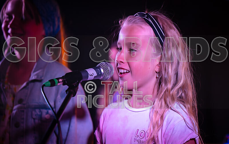 Hunting for Flames-19 - HUNTING FOR FLAMES