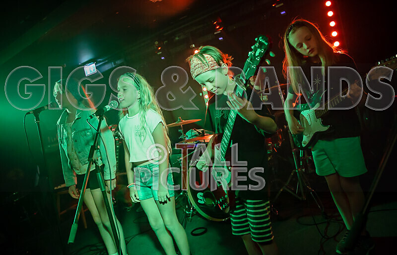 Hunting for Flames-23 - HUNTING FOR FLAMES