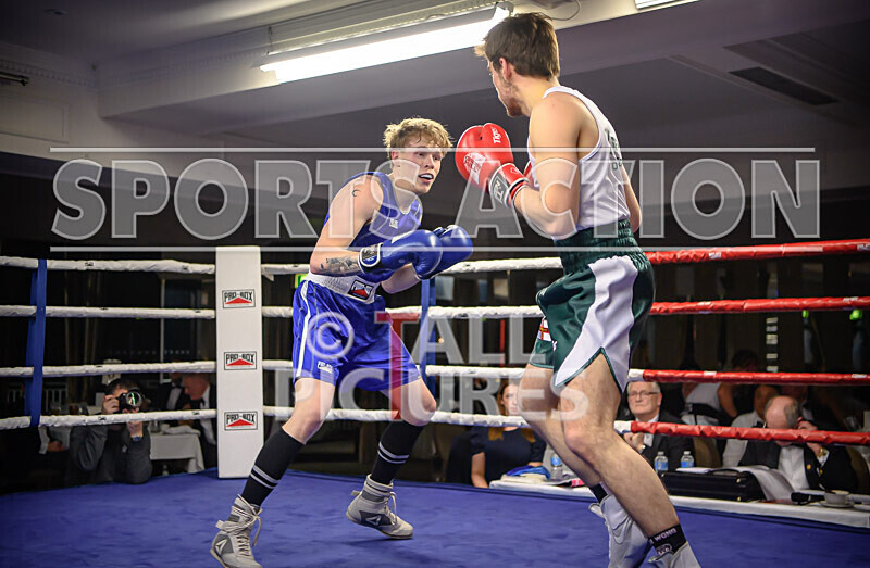 BOUT 5- Martin Kublickis v Robbie Chipcase-9 - BOUT 5 - Martin Kublickis v Robbie Chipcase