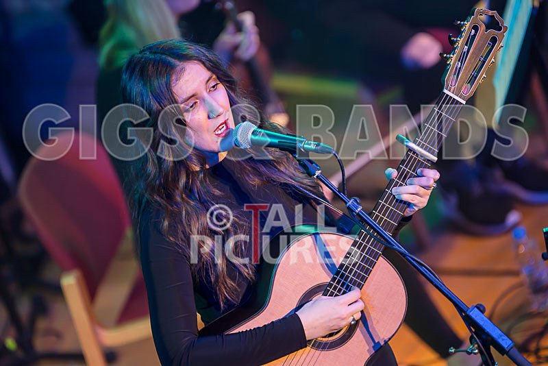 Nessi Gomes at St James-6 - NESSI GOMES at ST JAMES