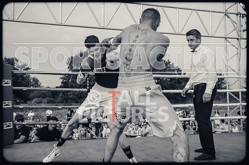 BOUT 11 - Raging Bull Jay Rive v Reece the Bomber Blondel-13 - BOUT 11 - 'Raging Bull' Jay Rive v Reece 'the Bomber' Blondel