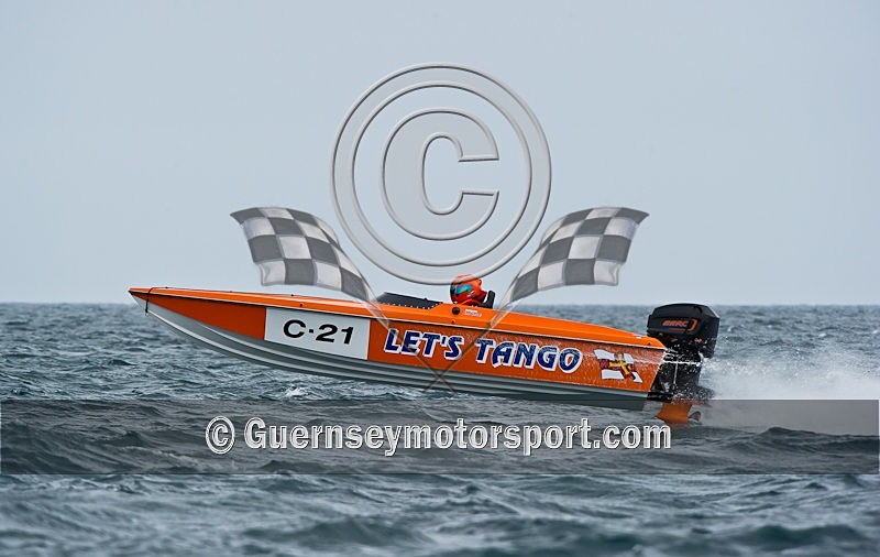 Powerboat_2011_Round-3-86 - ROUND-3 NORTH BEACH OUTER