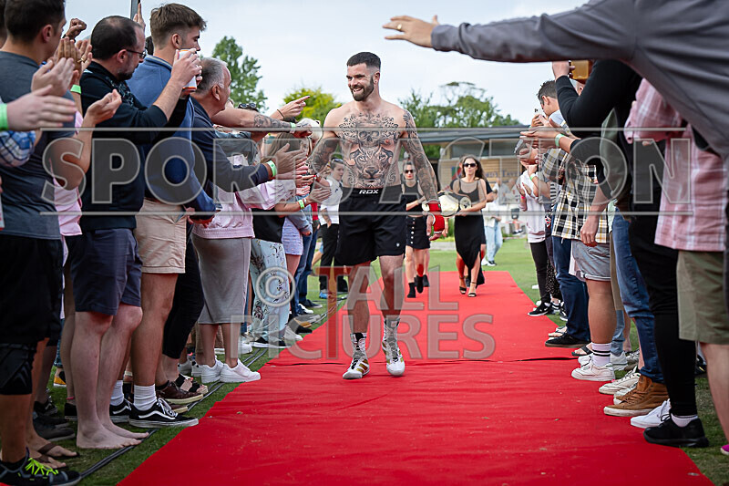 BOUT 14- Koen Kraken Le Prevost v Alec the Bomber Bailey-4 - BOUT 14- Koen 'Kraken' Le Prevost v Alec 'the Bomber' Bailey