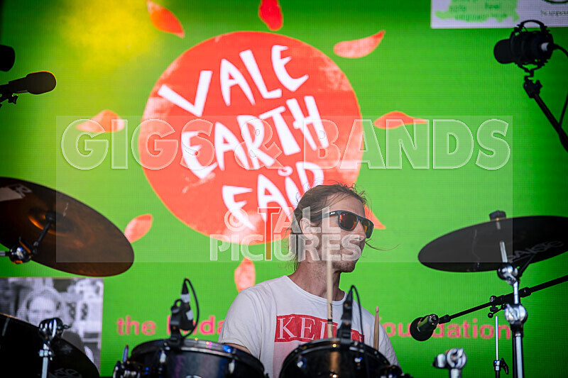 Benny the Moth-114 - BENNY THE MOTH