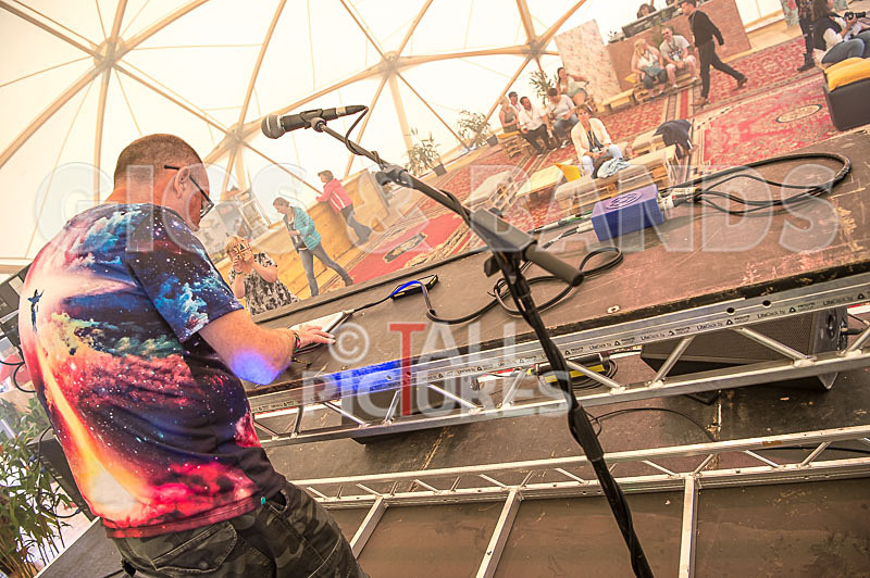 Citizen X-54 - CITIZEN X