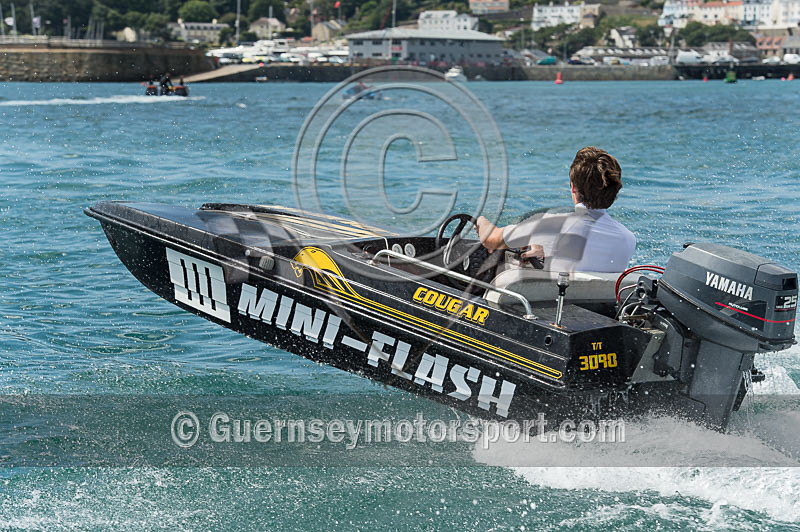 Powerboat_2014_Race-8-135 - RACE-8