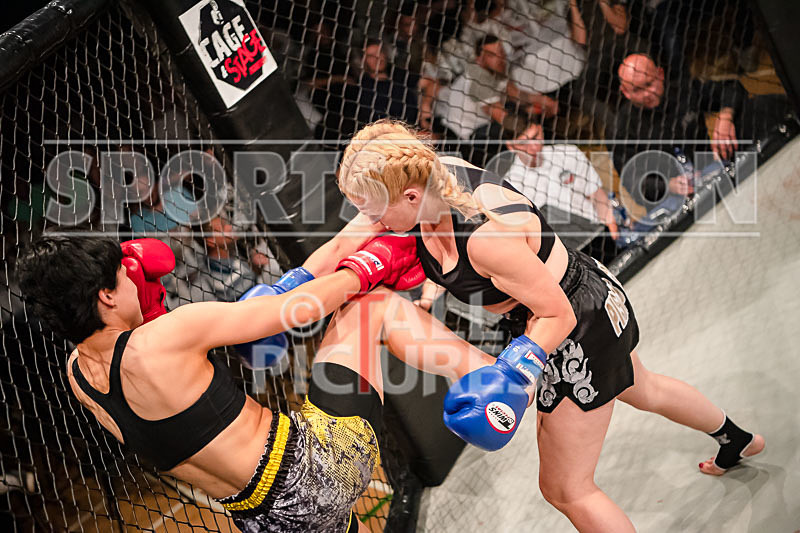 BOUT-7- Carol Crowther v Charise Mourant-22 - BOUT-7 Carol Crowther v Charise Mourant