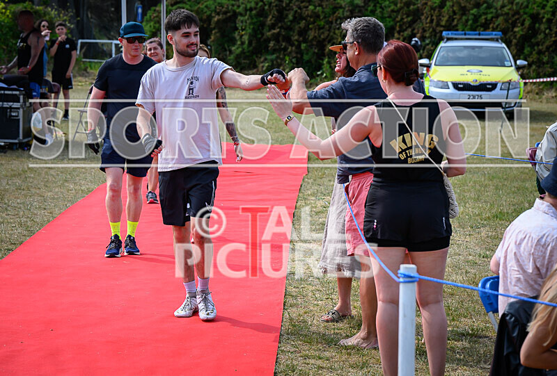 BOUT 2 - Roland 30 Seconds Archer v Sam Heart Breaker Catto-32 - BOUT 2 - Roland '30 Seconds' Archer v Sam 'Heart Breaker' Catto