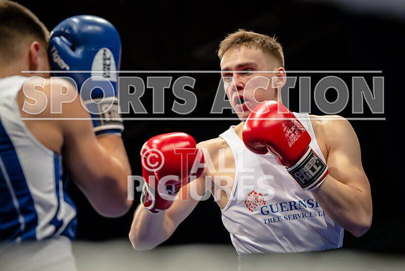 BOUT 4- Martins Kublickis v Ben Waugh-15 - BOUT 4: Martins Kublickis v Ben Waugh