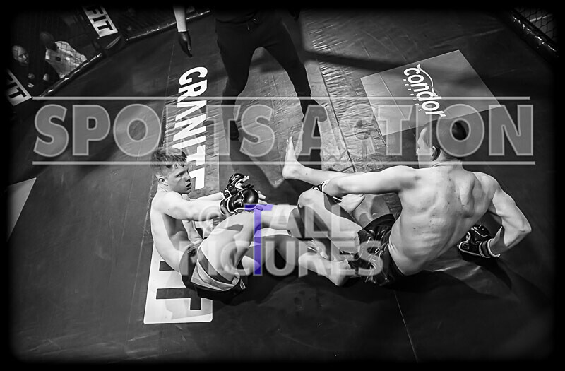 BOUT- 12 - Lucas Smith v Lewis Bourgaize-18 - BOUT 12 - Lucas Smith v Lewis Bourgaize