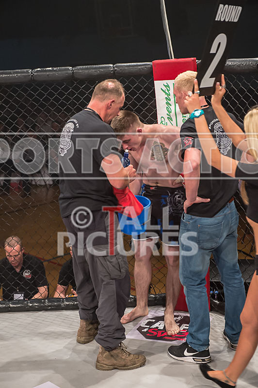 Luke Gibbons v Tony Nam-9 - BOUT 10