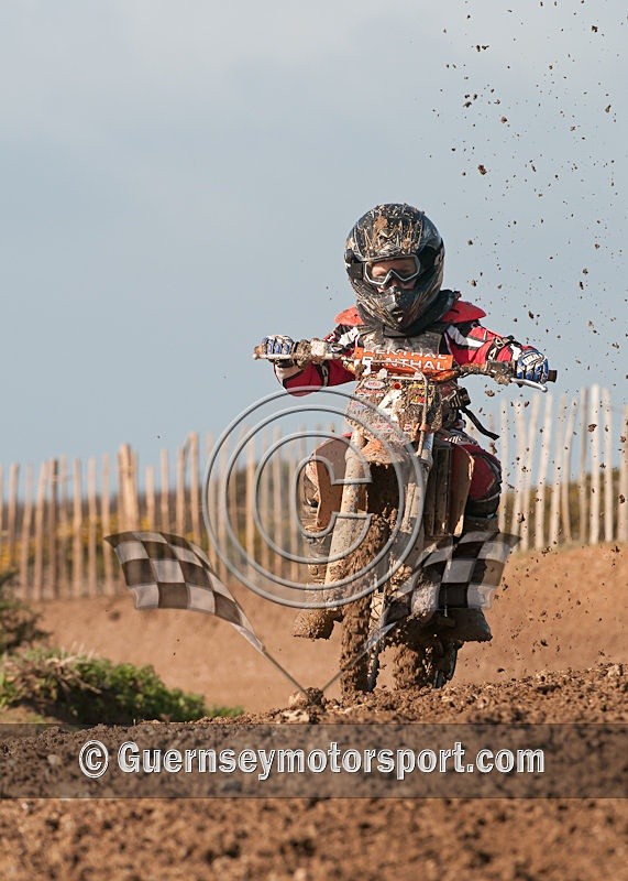 Moto-X_19-02-11-85 - MOTO-X_19-02-2011