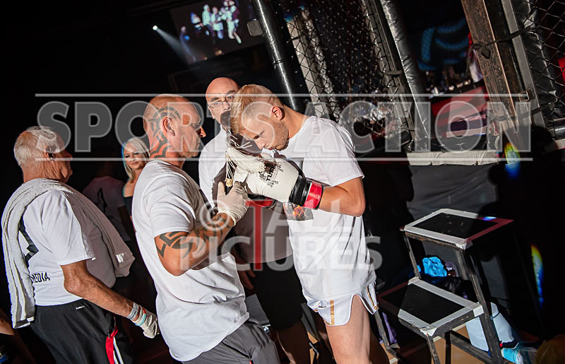 BOUT-8- Ryan Burnouf v Brad Marsh-4 - BOUT-8 Ryan Burnouf v Brad Marsh