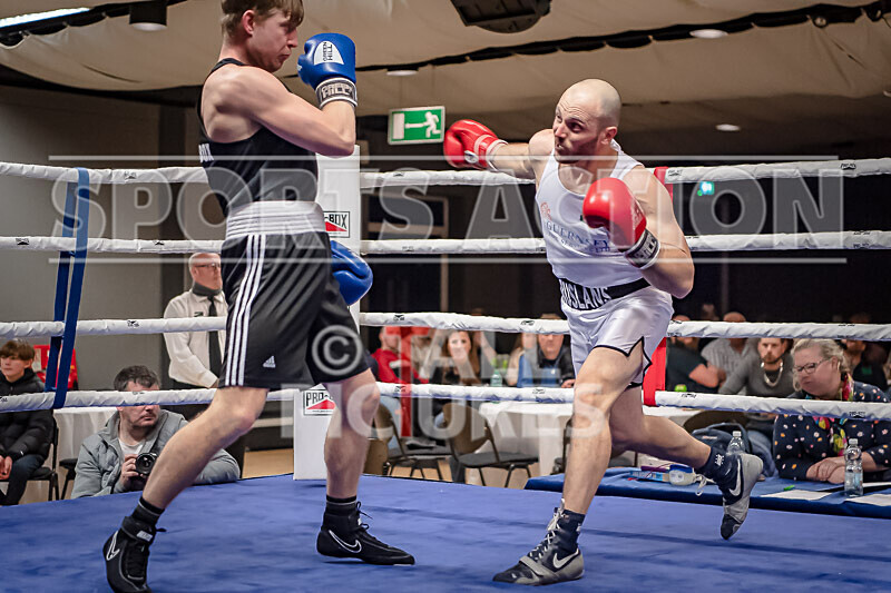 BOUT 8 - Rusian Gogercaks v Ricky Barrett-14 - BOUT 8 - Rusian Gogercaks v Ricky Barrett