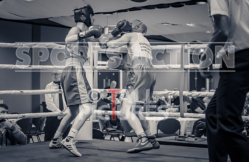 BOUT 4 - Ross Vining v Lewis Oyler-10 - BOUT 4 - Ross Vining v Lewis Oyler