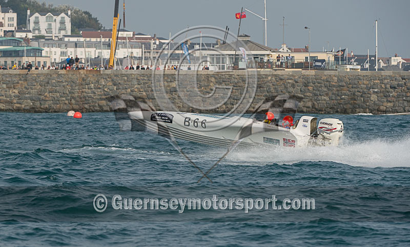 Worlds Powerboats_2014_Race-2-174 - UIM CLASS 3A & 3B WORLD OFFSHORE CHAMPIONSHIP_RACE-2