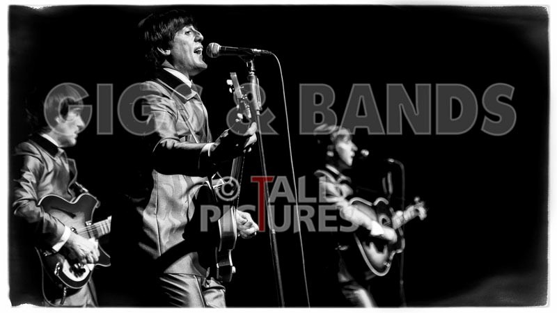 The Bootleg Beatles-44 - THE BOOTLEG BEATLES