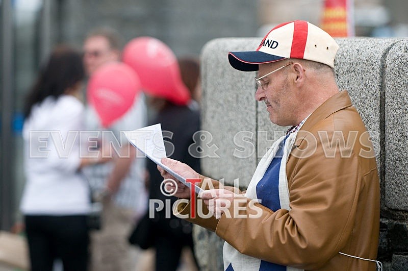 Lib Day08-74 - 2008 DAYTIME ATMOSPHERE