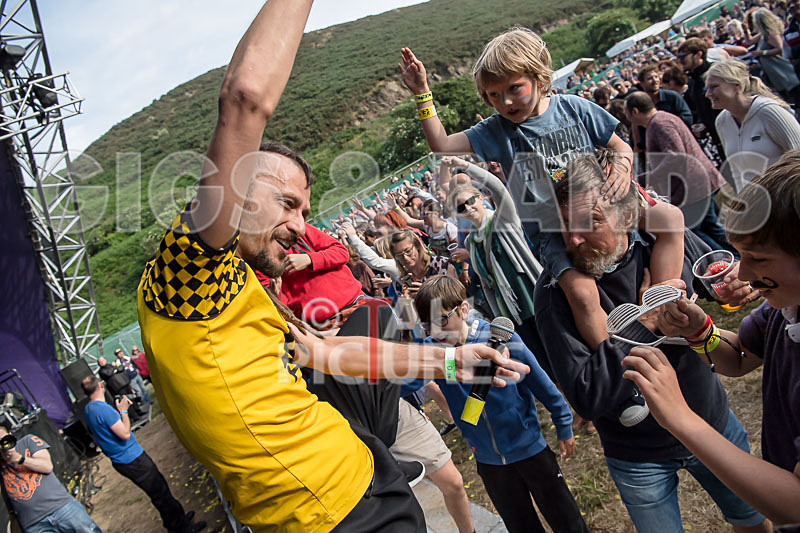 Dubioza Kolektiv-57 - DUBIOZA KOLEKTIV