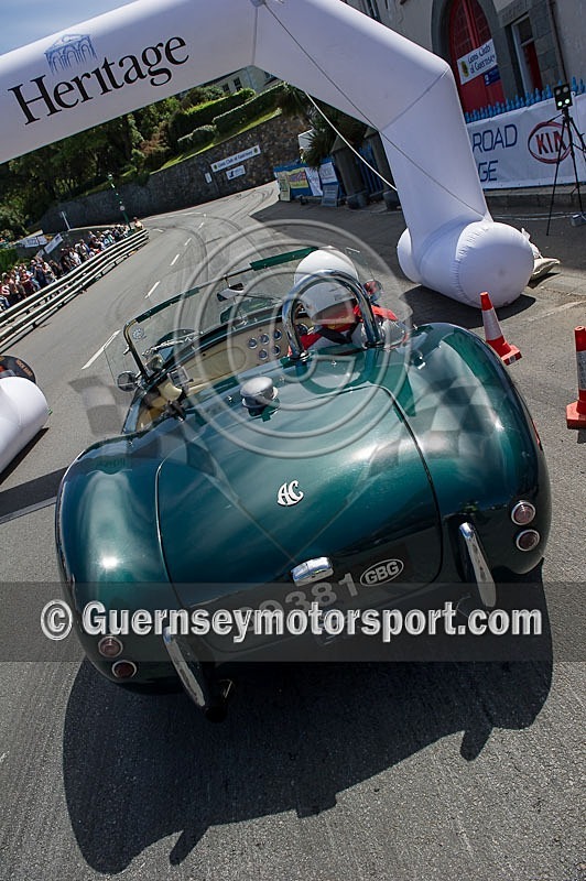 Charity Hill Climb_2012-138 - HERITAGE CHARITY HILL CLIMB 2012