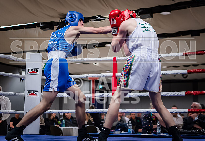 BOUT 5 - Ethan Le Moignan v Yoan Slaveykov-39 - BOUT 5 - Ethan Le Moignan v Yoan Slaveykov