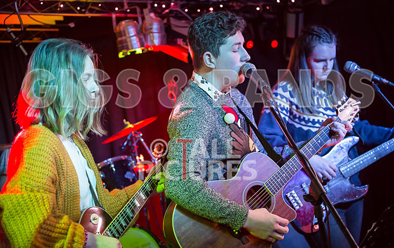 SoPM_Christmas Gig 2017-163 - SCHOOL OF POPULAR MUSIC CHRISTMAS GIG 2017