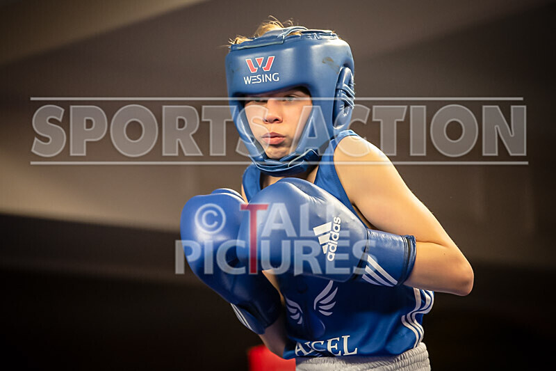 BOUT-4_ Arnie Watson v Adam Cottle-7 - BOUT-4_Arnie Watson v Adam Cottle