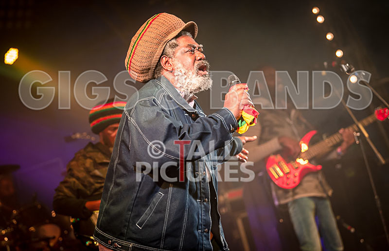 Johnny Clarke and Dub Asante featuring Matic Horns-45 - JONNY CLARKE AND THE DUB ASANTE