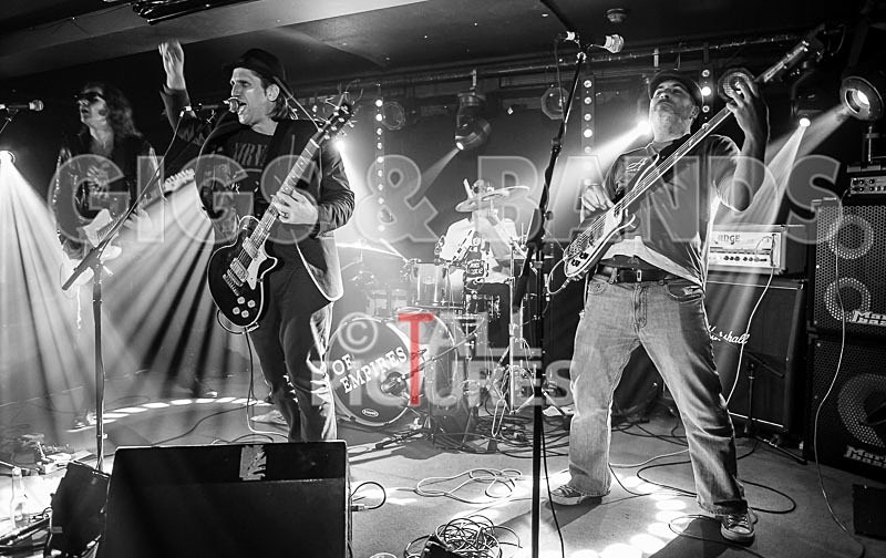 Jonny Lives-23 - JONNY LIVES!