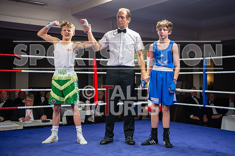 BOUT-4_ Arnie Watson v Adam Cottle-17 - BOUT-4_Arnie Watson v Adam Cottle