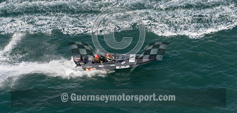 Worlds Powerboats_2014_Race-1-222 - UIM CLASS 3A & 3B WORLD OFFSHORE CHAMPIONSHIP_RACE-1