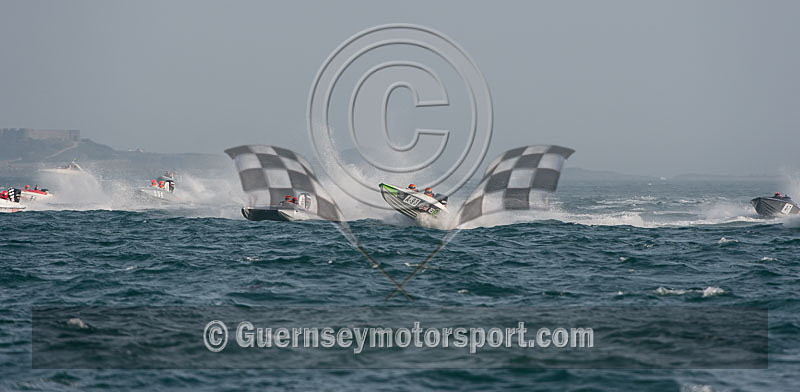 Worlds Powerboats_2014_Race-2-55 - UIM CLASS 3A & 3B WORLD OFFSHORE CHAMPIONSHIP_RACE-2