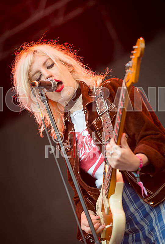 Black Honey-1 - BLACK HONEY