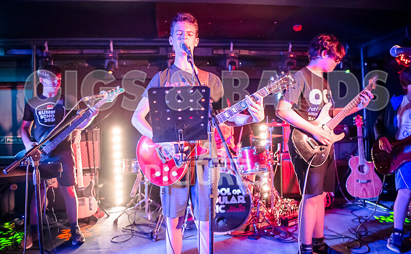 The Foxxy Ladies-4 - THE FOXXY LADIES