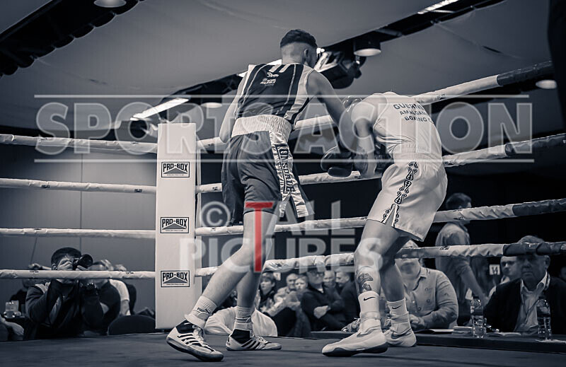 BOUT 5_Scott Little v Ethan Crozier-17 - BOUT 5_Scott Little v Ethan Crozier