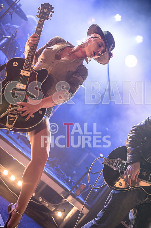 Johnny Cage and the Voodoo Groove-17 - JOHNNY CAGE AND THE VOODOO GROOVE