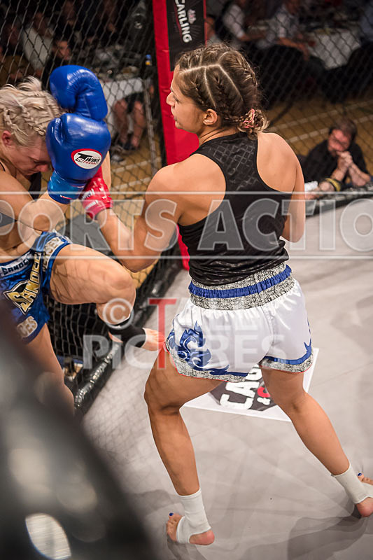 Hannah Jacques v Katherine Paes-17 - BOUT-5 Hannah Jacques v Katherine Paes