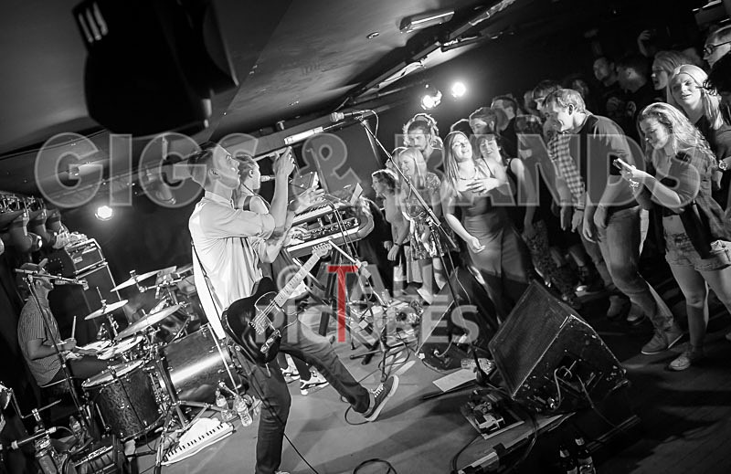 The Skints-27 - THE SKINTS